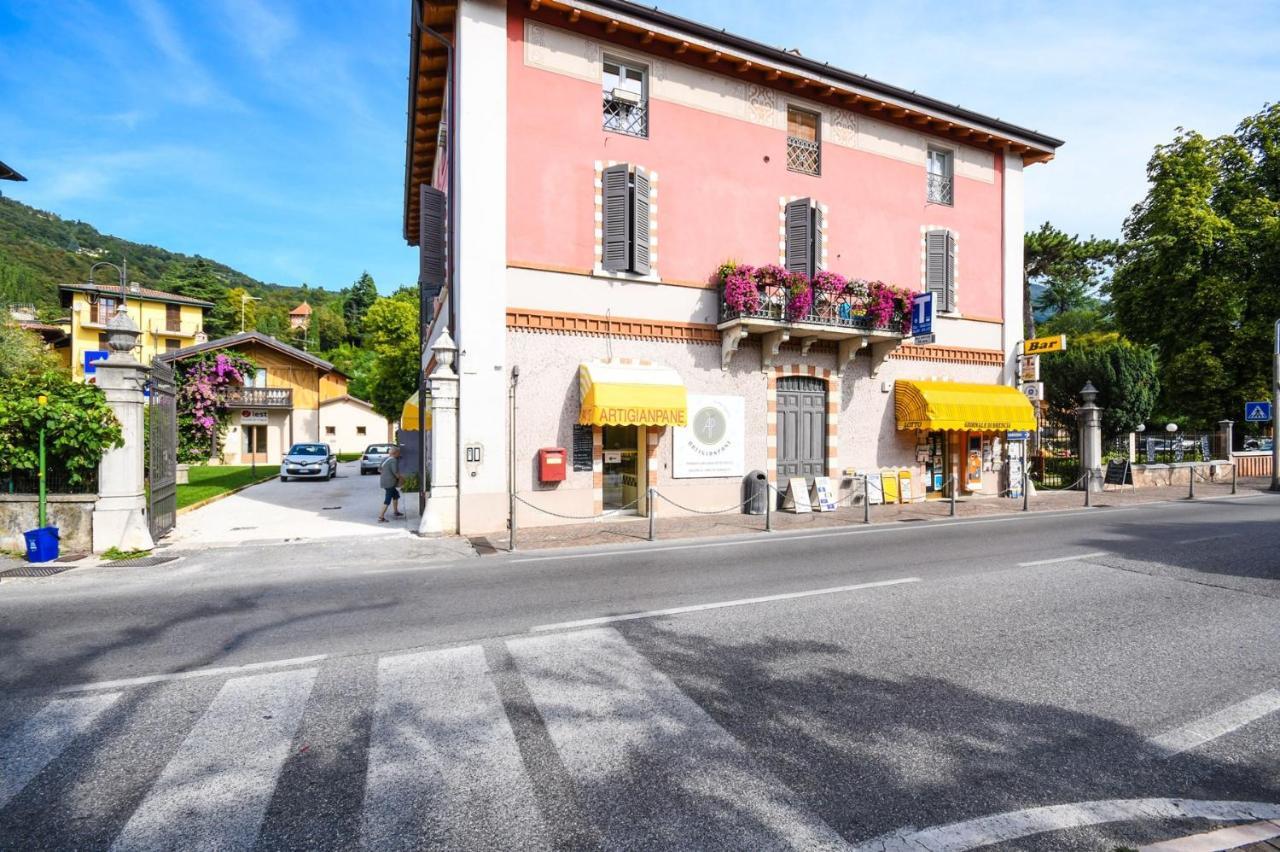 Al Ponte Appartement Salò Buitenkant foto